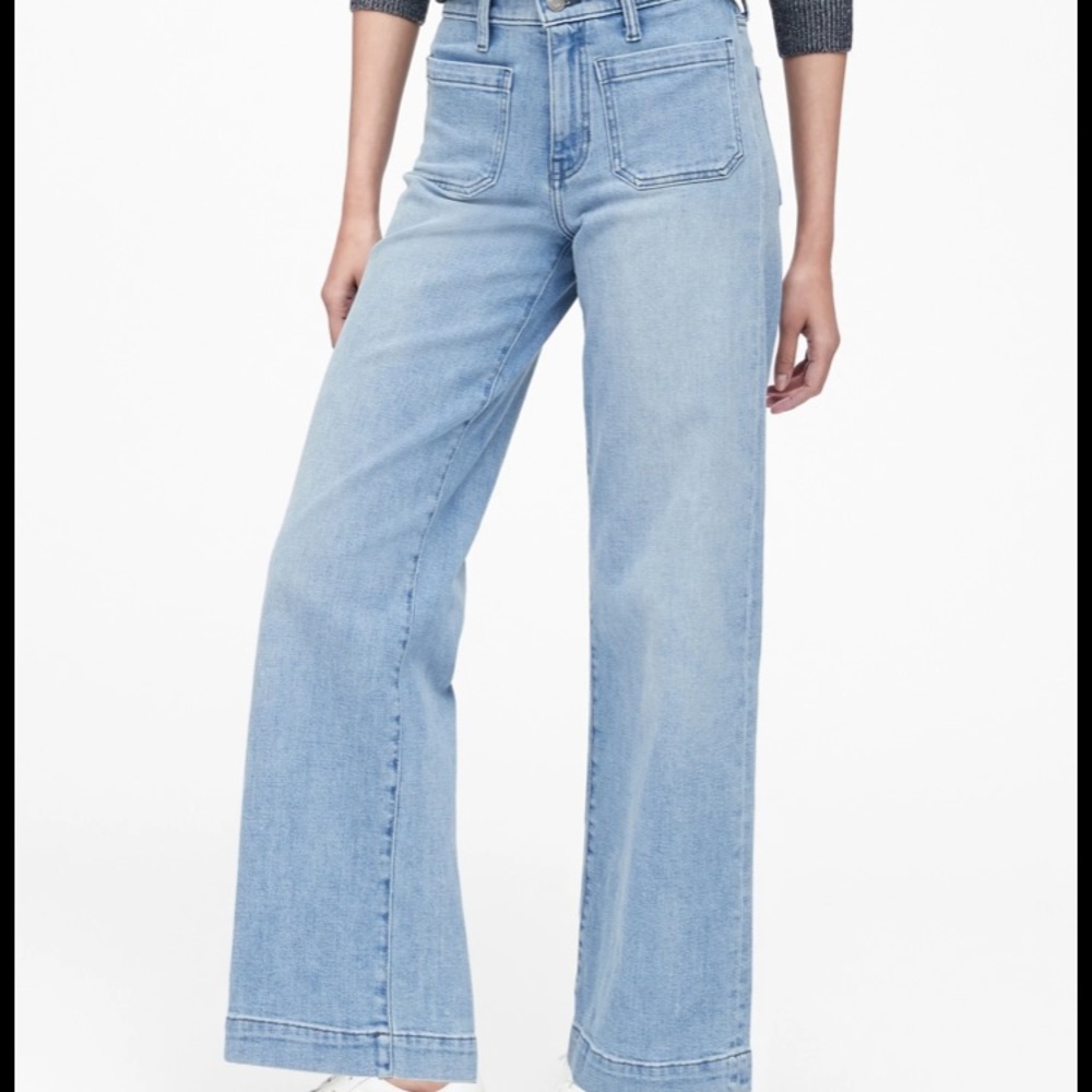 Banana Republic High Rise Wide Leg Jeans 30 NWT